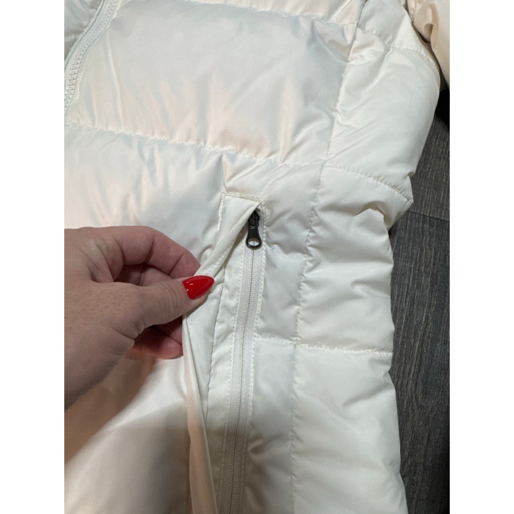 The‎ North Face Women's Gotham Parka Size Medium - Picture 5 of 12